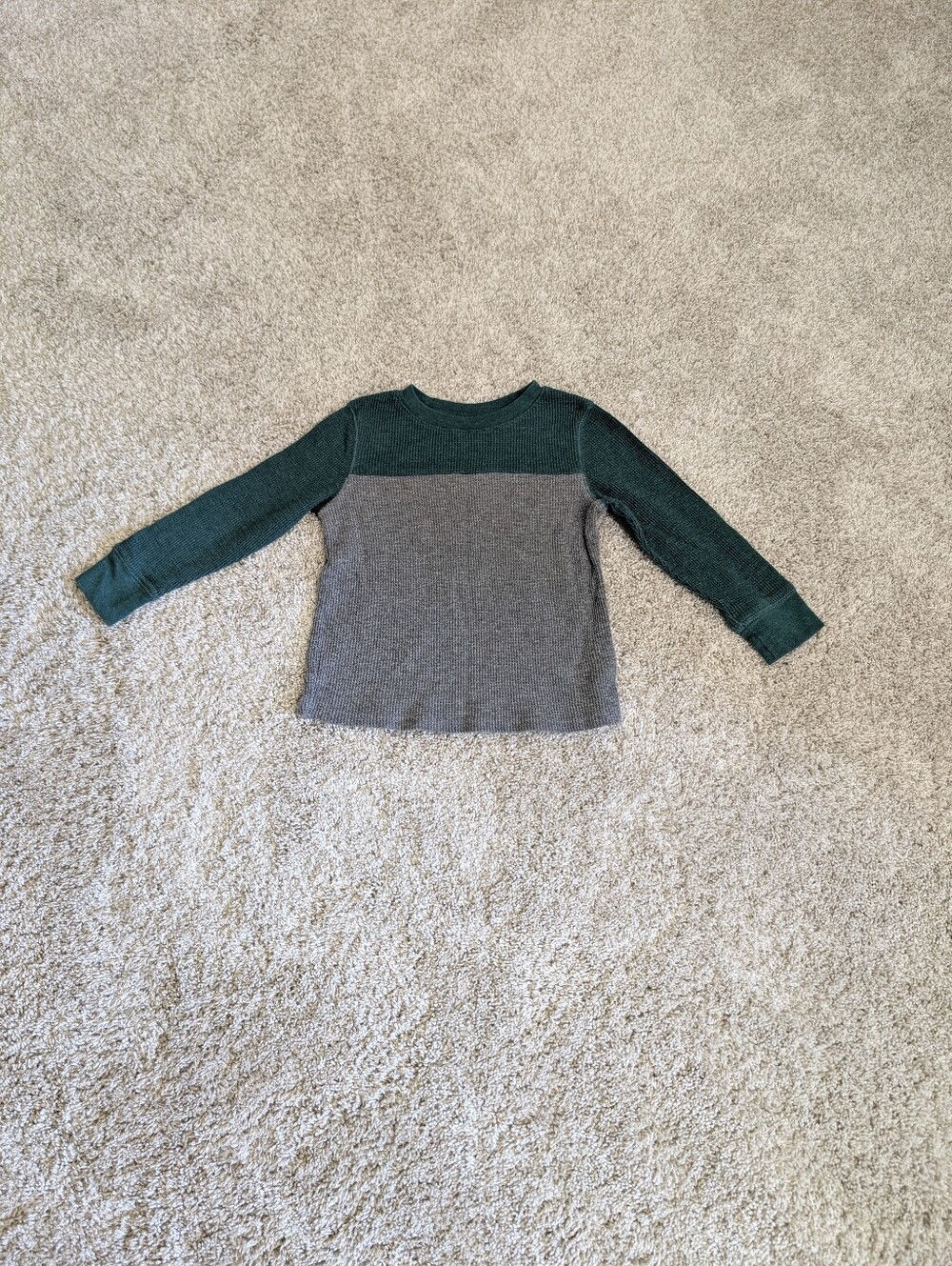 Cat & Jack Green and Gray Long Sleeve Colorblock Tee - 3T